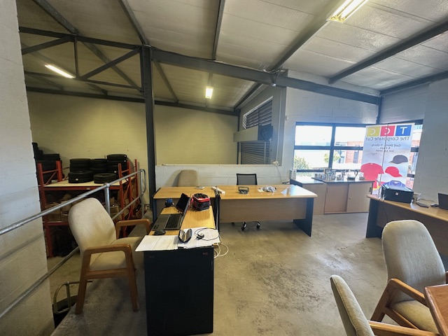 To Let commercial Property for Rent in Maitland Western Cape